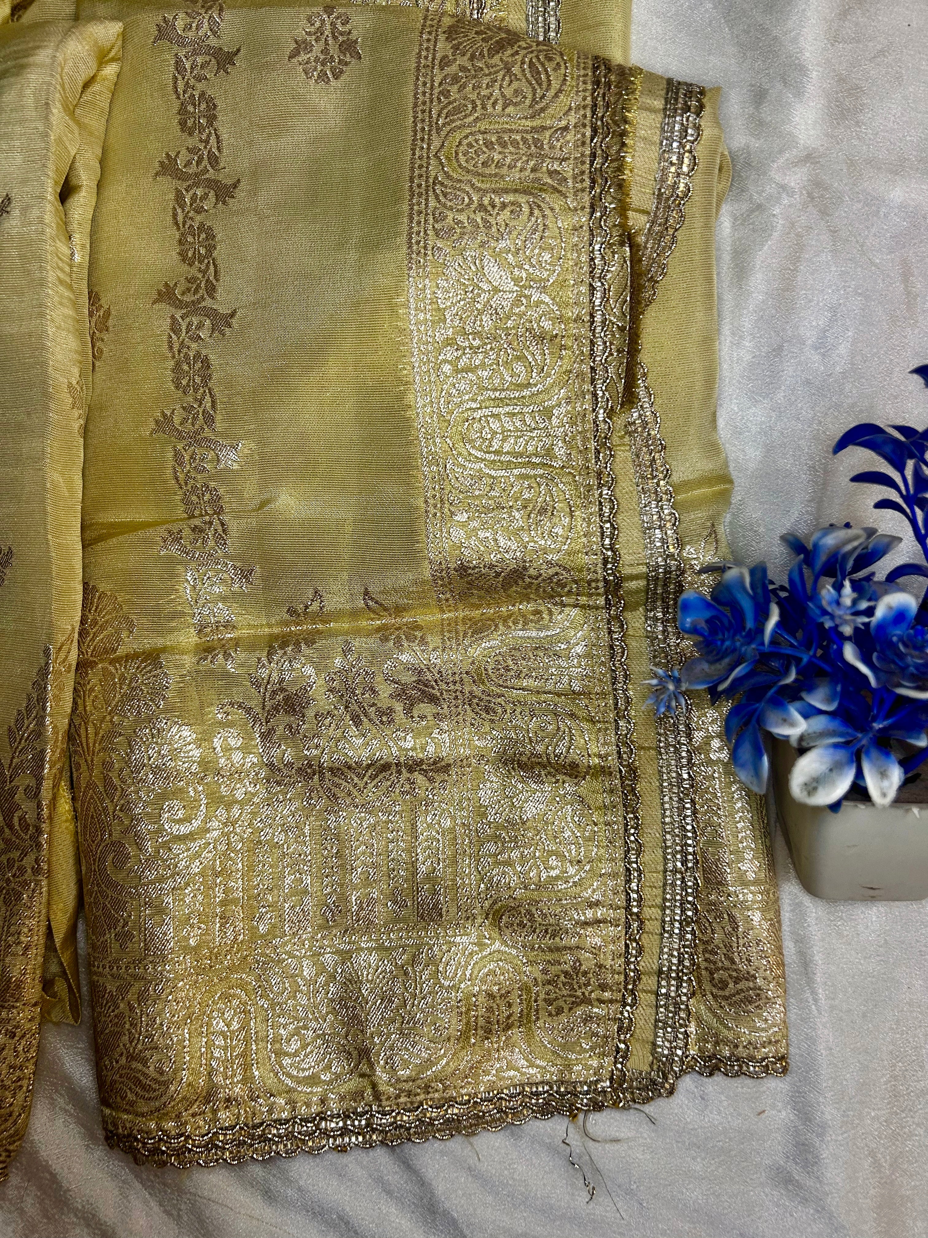 Sunehri Aabha Regal Suit Set