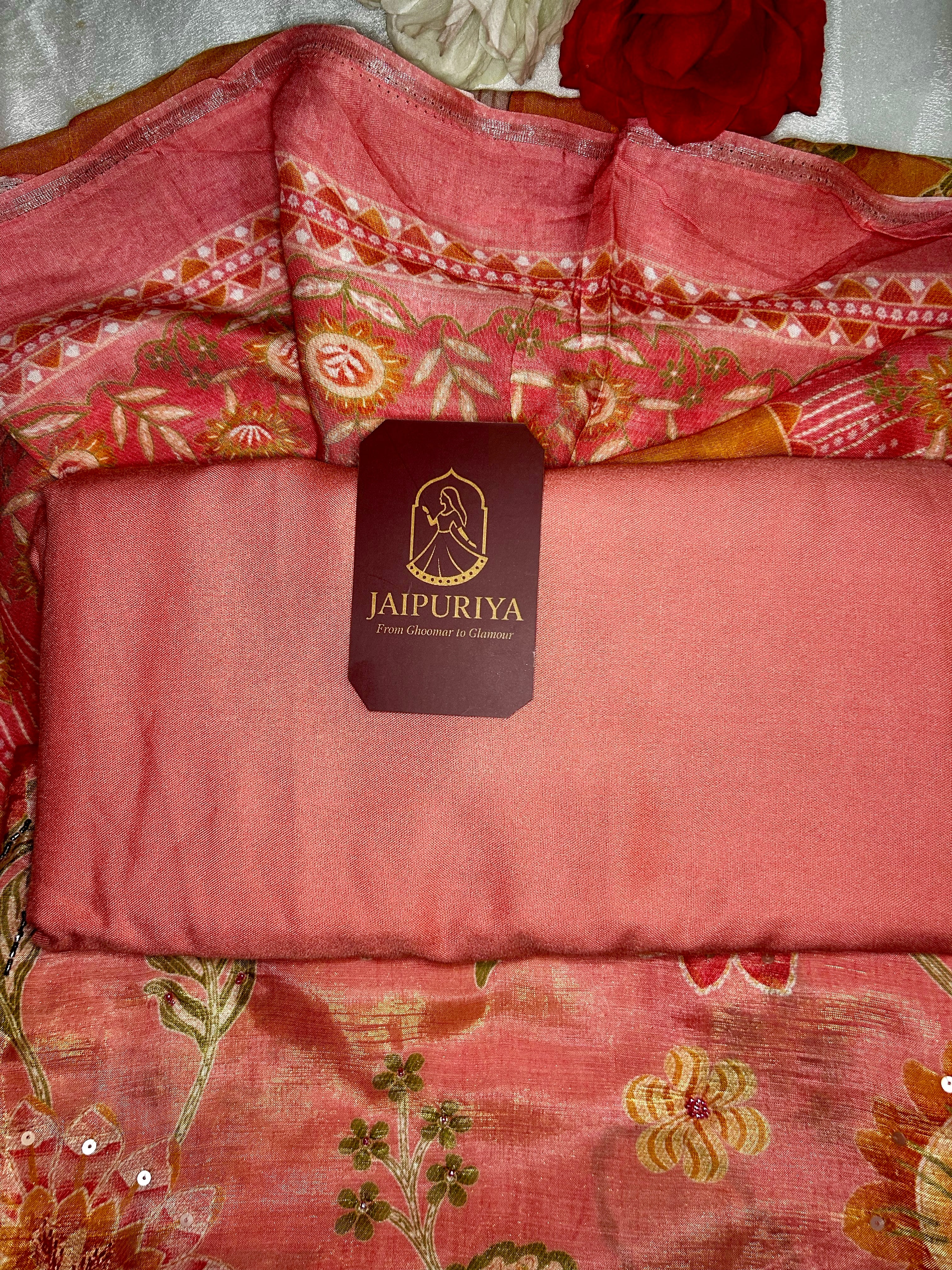 Sunehri Phool Peach Set